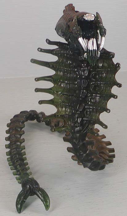 snakealien.jpg